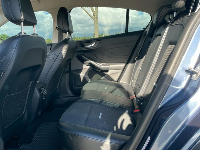 2022年 FOCUS ACTIVE EcoBoost 182任性版 僅跑5.3萬 里程保證 保證無重大事故 無泡水  第8張相片