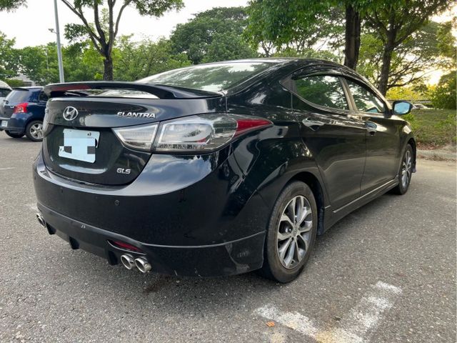 2013 現代 Elantra GLS豪華型 魅力黑 里程僅跑11萬公里 里程保證  全車原版件 可認證  第3張相片