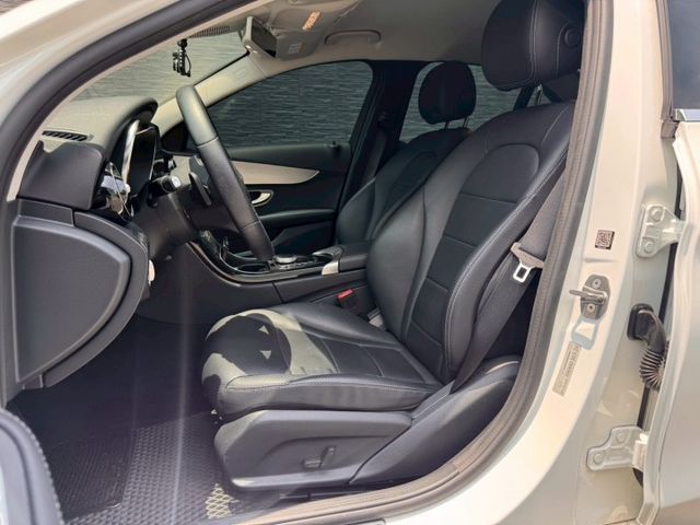 23P智慧駕駛/自動跟車定速/停車雷達/自動停車/免鑰匙/CarPlay/氛圍燈  第5張相片