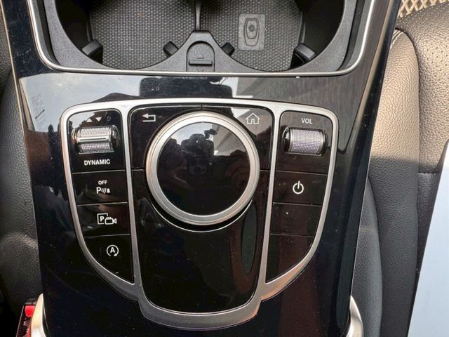 23P智慧駕駛/自動跟車定速/停車雷達/自動停車/免鑰匙/CarPlay/氛圍燈  第10張相片