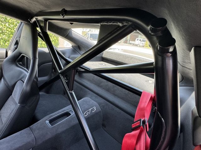 PSAM電子懸吊/HID魚眼頭燈/PCCB陶瓷煞車/麂皮頂篷/麂皮內裝/跑車計時套件/倒車攝影  第15張相片