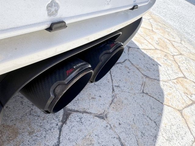PSAM電子懸吊/HID魚眼頭燈/PCCB陶瓷煞車/麂皮頂篷/麂皮內裝/跑車計時套件/倒車攝影  第16張相片