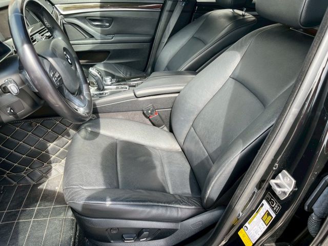 2012 BMW 528I M版空力套件 輪框 方向盤 黑天篷 黑內裝  第5張相片