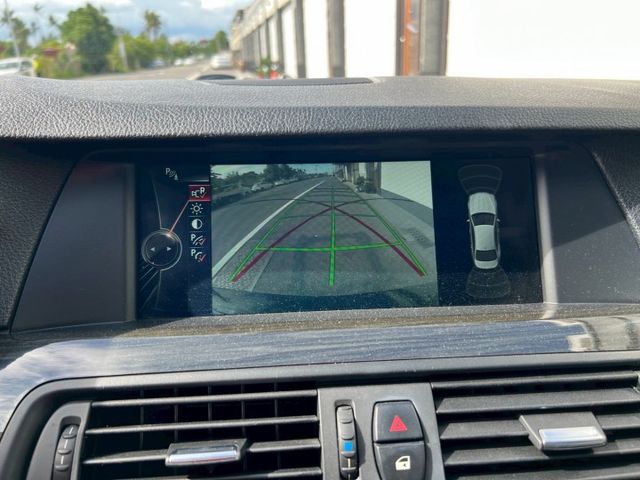 2012 BMW 528I M版空力套件 輪框 方向盤 黑天篷 黑內裝  第16張相片