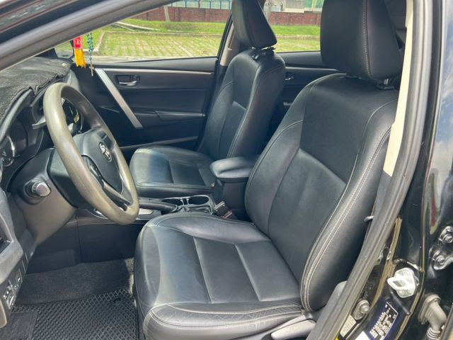 2015 Toyota Altis 1.8 經典版 僅跑21.6萬 里程保證 保證無重大事故 無泡水  第7張相片