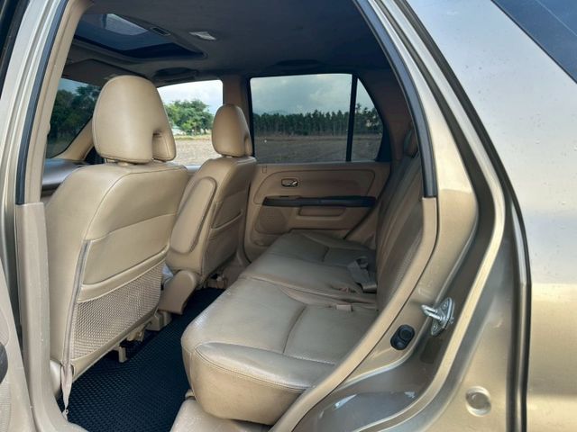 2005 Honda CR-V｜跑僅 18.5 萬公里，周邊耗材全數更新，耐用省心，入手就是賺到。  第6張相片