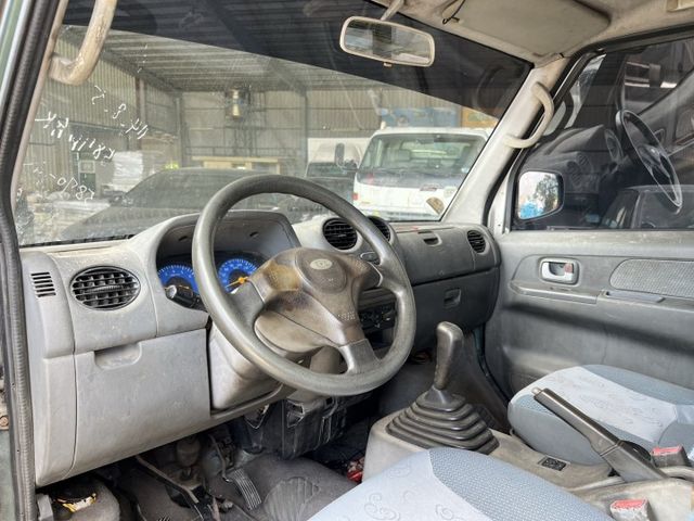 2003 神奇｜1.6｜兩人座 實用小貨車，經濟耐操 兩人座設計，靈活好開  第6張相片