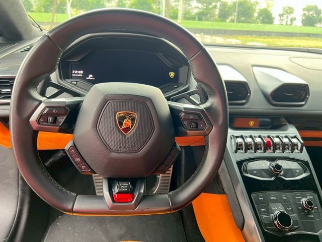 2014/15年式 LP610-4  改裝：新款小牛tecnica全碳纖維外觀  超炸排氣管 鍛造鋁圈  第19張相片