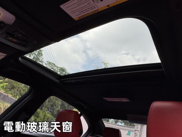 2015 BMW 328i XDrive 稀有紅內裝 超級熱情辣椒紅  第18張相片