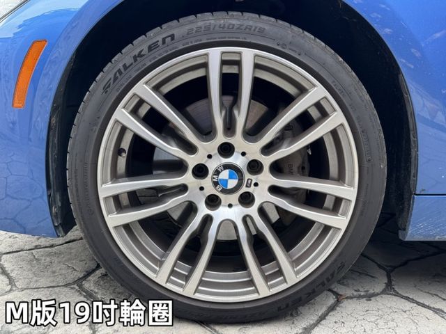 2015 BMW 328i XDrive 稀有紅內裝 超級熱情辣椒紅  第19張相片