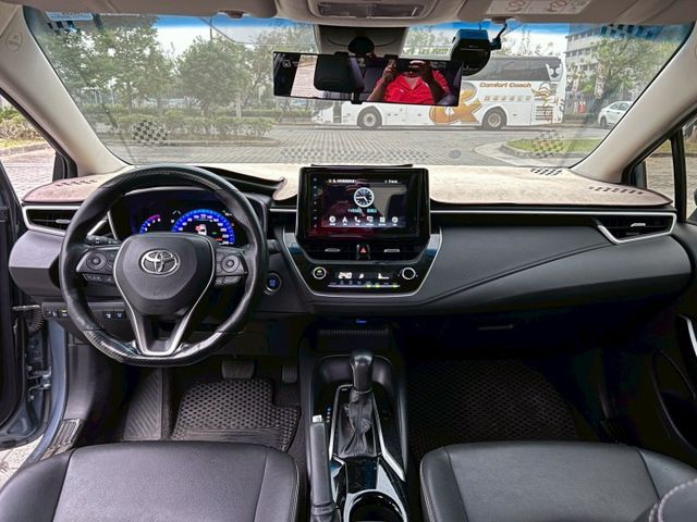 2020 TOYOTA ALTIS 尊爵版 原版件 無重大事故 全原廠保養 里程僅跑9.4萬公里  第7張相片