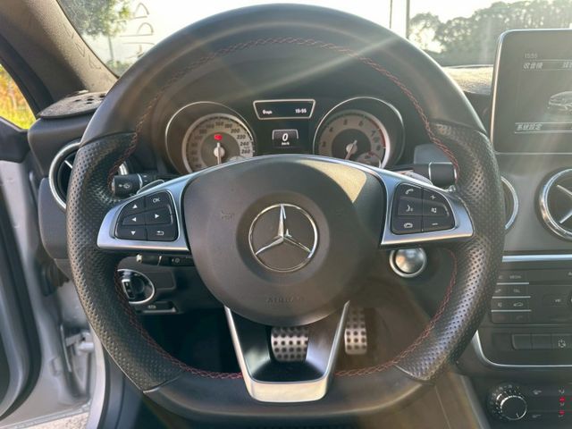 2015 Benz CLA250SB 五門獵跑 兼具美感和激情 錯過不再  第9張相片