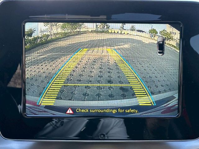 2015 Benz CLA250SB 五門獵跑 兼具美感和激情 錯過不再  第10張相片