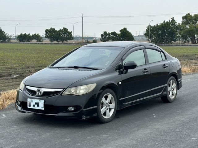 2011 Honda civic K12 VTI黑 里程保證12.8萬、無泡水、無重大事故 重點配備：安卓機、倒車顯影  第1張相片