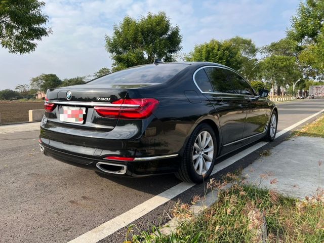 2017 BMW 730i  里程僅跑6.4萬公里 可認證 原版件 保證無重大事故 重點配備 HUD抬頭顯示、電吸門  第3張相片