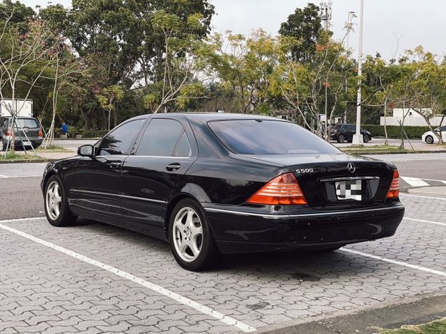 千禧年 老董座駕 賓士S500L 後座電動座椅 高級質感皮椅 免十萬即刻圓當年的上海夢  第2張相片