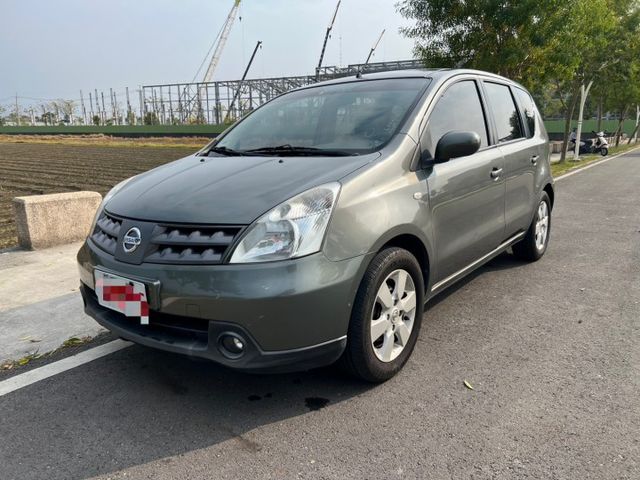 2011 Nissan Livina 1.6灰 僅跑18.7萬保證里程、無泡水、無重大事故 後座可6/4分離、通勤代步的  第1張相片
