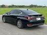 2022 Lexus ES200  保證里程、原版件、無泡水 內外氣氛極佳 等你來賞車~  第4張縮圖
