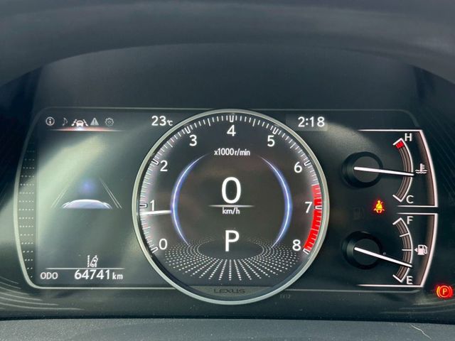 2022 Lexus ES200  保證里程、原版件、無泡水 內外氣氛極佳 等你來賞車~  第10張相片