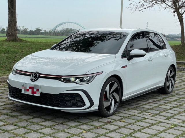 2024 Volkswagen Golf GTI 2.0 僅跑3.5萬 里程保證 原廠保養 原廠保固 原版件 保證無重大  第1張相片