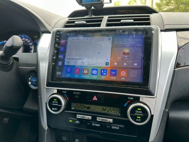 2012 Toyota Camry 2.5油電 保證里程、無泡水、無重大事故 大電池原廠更換過!!  第5張相片