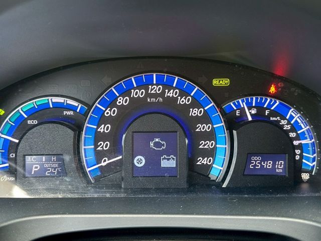 2012 Toyota Camry 2.5油電 保證里程、無泡水、無重大事故 大電池原廠更換過!!  第6張相片