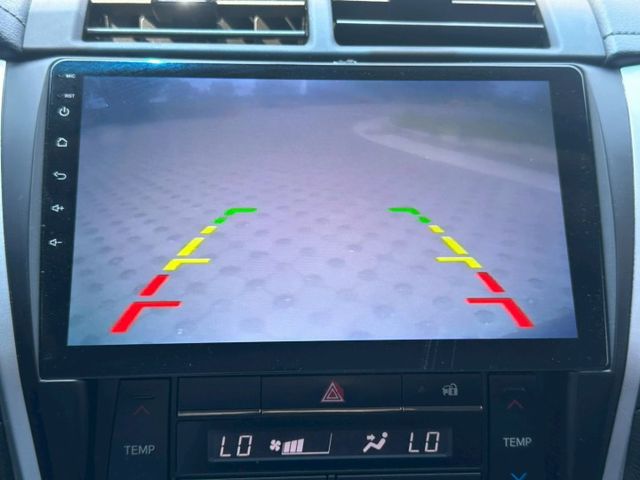 2016 Toyota Camry 2.0 保證里程、原版件、無泡水 重點配備：安卓機、倒車顯影、摸門解鎖、一鍵啟動  第10張相片