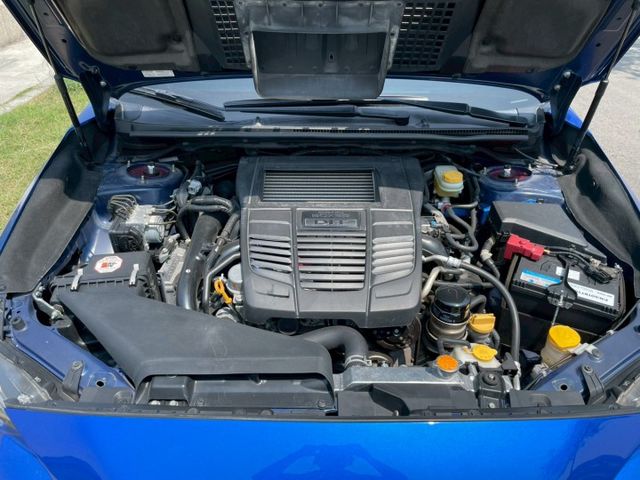 2016 Subaru WRX 2.0渦輪+四驅 僅跑10.6萬而已 里程保證 保證無重大事故 無泡水 已認證 改裝排氣  第5張相片