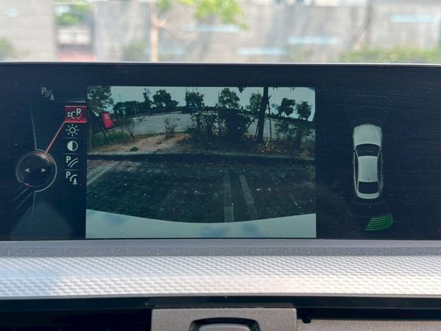 2016 BMW 420GC M Sport｜自用車釋出  僅跑 8.6 萬 km（保證里程  第8張相片