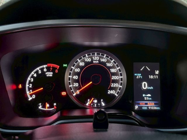 2020 Toyota Altis 1.8 保證里程、無重大事故、無泡水 重點配備：一鍵啟動、摸門解鎖、恆溫空調  第10張相片