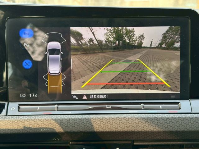 2024 Volkswagen Golf GTI 2.0 僅跑1.6萬 里程保證 原廠保養 原廠保固 原版件  第8張相片