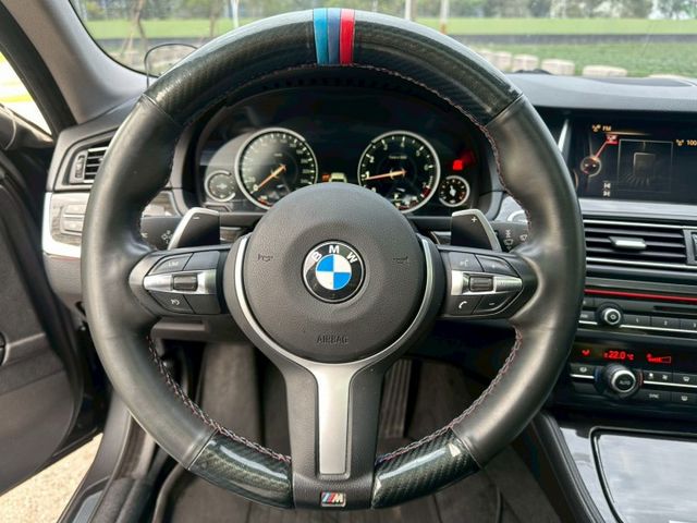 2015 BMW 520I 保證里程、無重大事故、無泡水  第11張相片