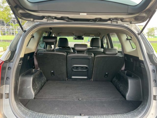 2019 Kia Carens CRDi 5人座 僅跑13萬 里程保證 保證無重大事故 無泡水 重點配備（依實車為主 倒  第5張相片