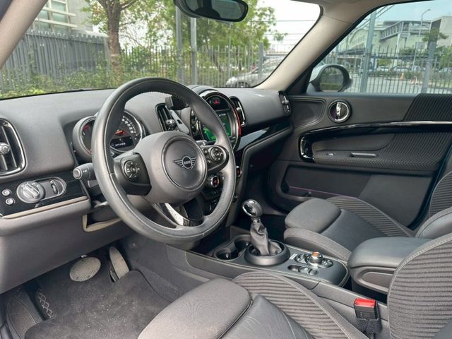 2019 MINI Conutry man Coopers 僅跑2.7萬保證里程、無泡水、原版件  第6張相片