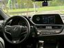 2022 Lexus ES250 F-Sport 鈦色 僅跑4.6萬 里程保證 原版件 保證無重大事故 無泡水 重點配備  第9張縮圖