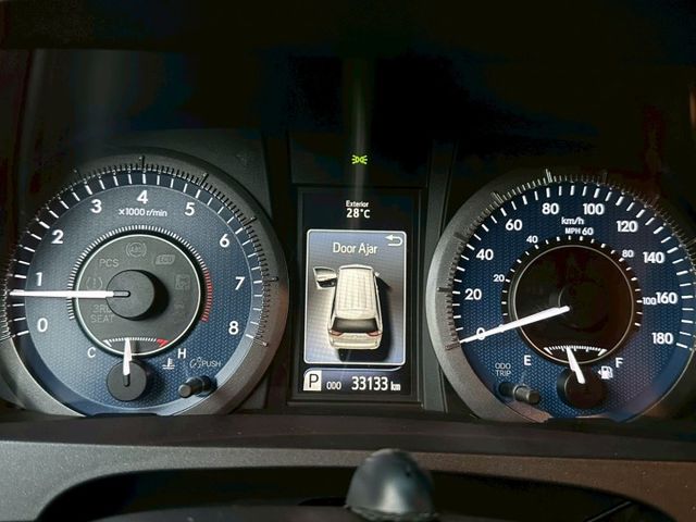 2015 Toyota Sienna Limited 7人座 才跑3.3萬保證里程 後座還有嬰兒座椅 居家好男人  第9張相片