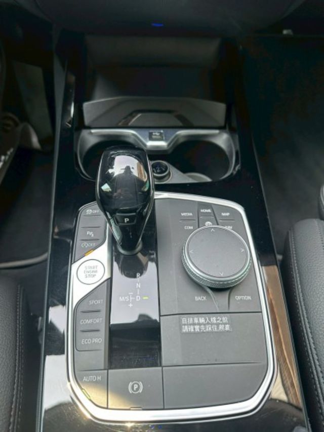 2021 BMW 218 Gran coupe 1.5 保證里程3.6萬、原版件、無泡水 標配5AU、車內配備齊全，專為  第6張相片