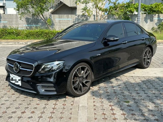 2017 Mercedes Benz E43 3.0 4MATIC 才跑5.3萬保證里程、原版件、無泡水  第1張相片