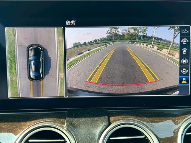 2017 Mercedes Benz E43 3.0 4MATIC 才跑5.3萬保證里程、原版件、無泡水  第12張相片