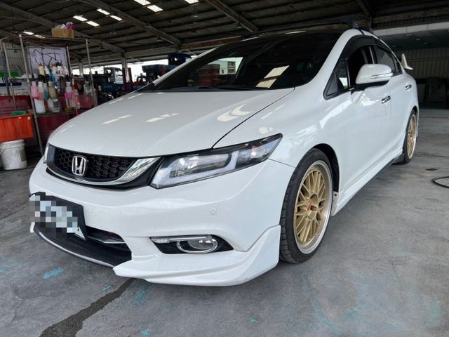 2014 Honda Civic  僅跑14萬保證里程、無泡水 前後底盤強化拉桿  雙出中尾段排氣管（有閥門、原廠排氣管  第14張相片