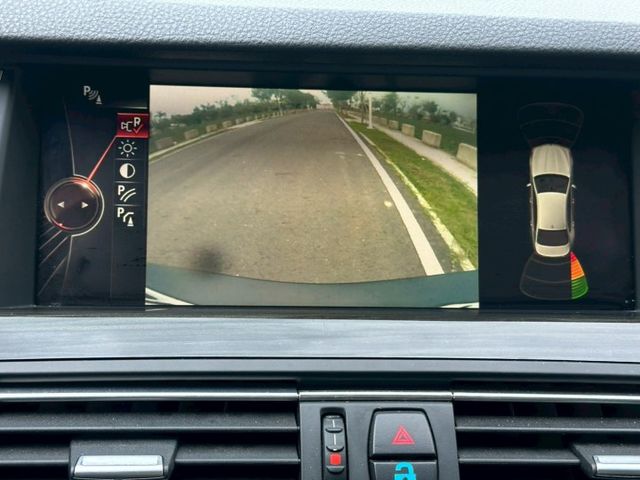 2015 BMW 520I 保證里程、無重大事故、無泡水  第5張相片