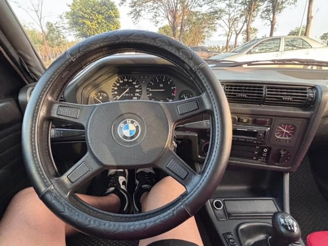 (經典ˇ老車ˇ)1989 BMW E30 316i 原廠手 無引擎號碼 內行看門道!!!  第5張相片