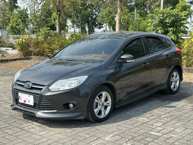 2013年 Ford Focus 2.0 里程13.5萬 原版件 認證美車 過年開回家~  第1張相片