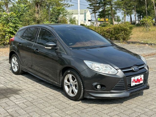 2013年 Ford Focus 2.0 里程13.5萬 原版件 認證美車 過年開回家~  第2張相片