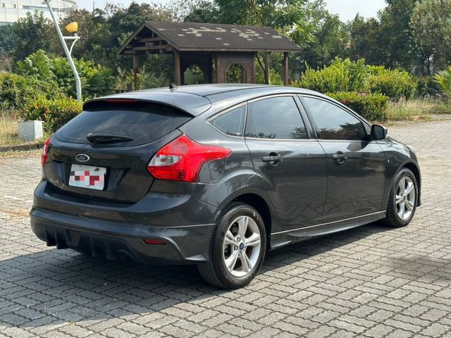 2013年 Ford Focus 2.0 里程13.5萬 原版件 認證美車 過年開回家~  第4張相片