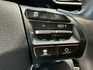 2020 Hyundai Elantra GLS 僅跑5.7萬保證里程、原版件、無泡水 重點配備：跟車定速系統、一鍵啟動  第9張縮圖