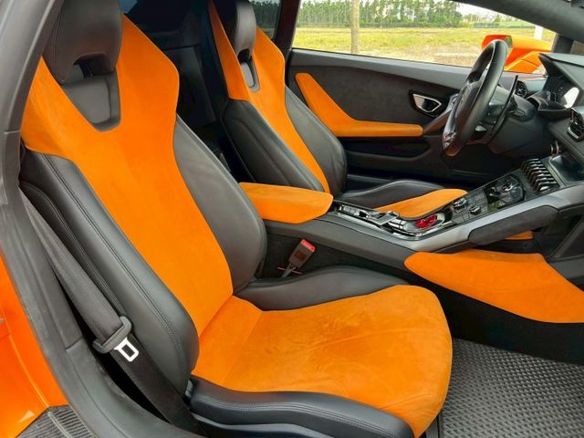 2014/15年式 LP610-4  改裝：新款小牛tecnica全碳纖維外觀  超炸排氣管 鍛造鋁圈  第14張相片
