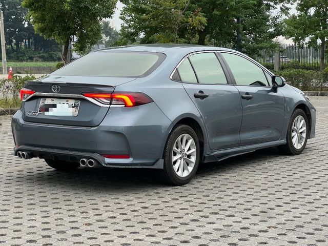 2020 TOYOTA ALTIS 尊爵版 原版件 無重大事故 全原廠保養 里程僅跑9.4萬公里  第3張相片