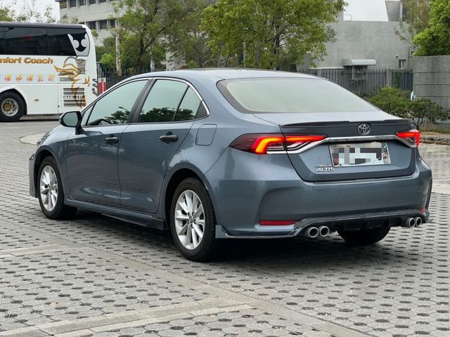 2020 TOYOTA ALTIS 尊爵版 原版件 無重大事故 全原廠保養 里程僅跑9.4萬公里  第4張相片
