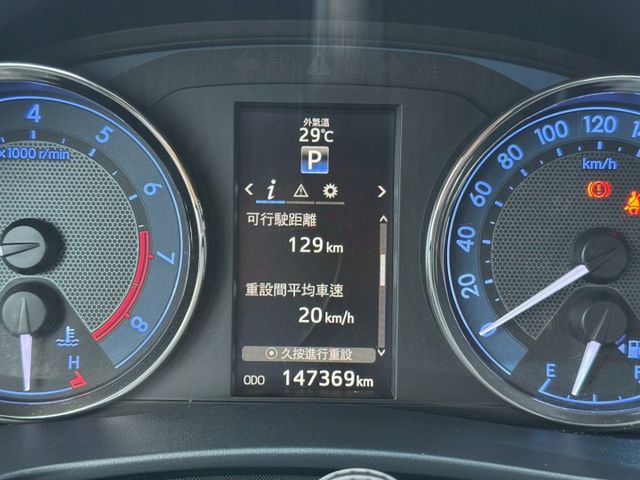 2016 Toyota Altis X版 僅跑14.7萬保證里程 X版獨特空力套件  第11張相片